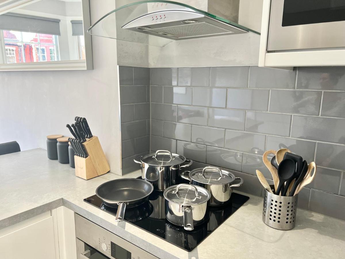 2 Bedroom Apartment In South Hampstead Лондон Екстер'єр фото