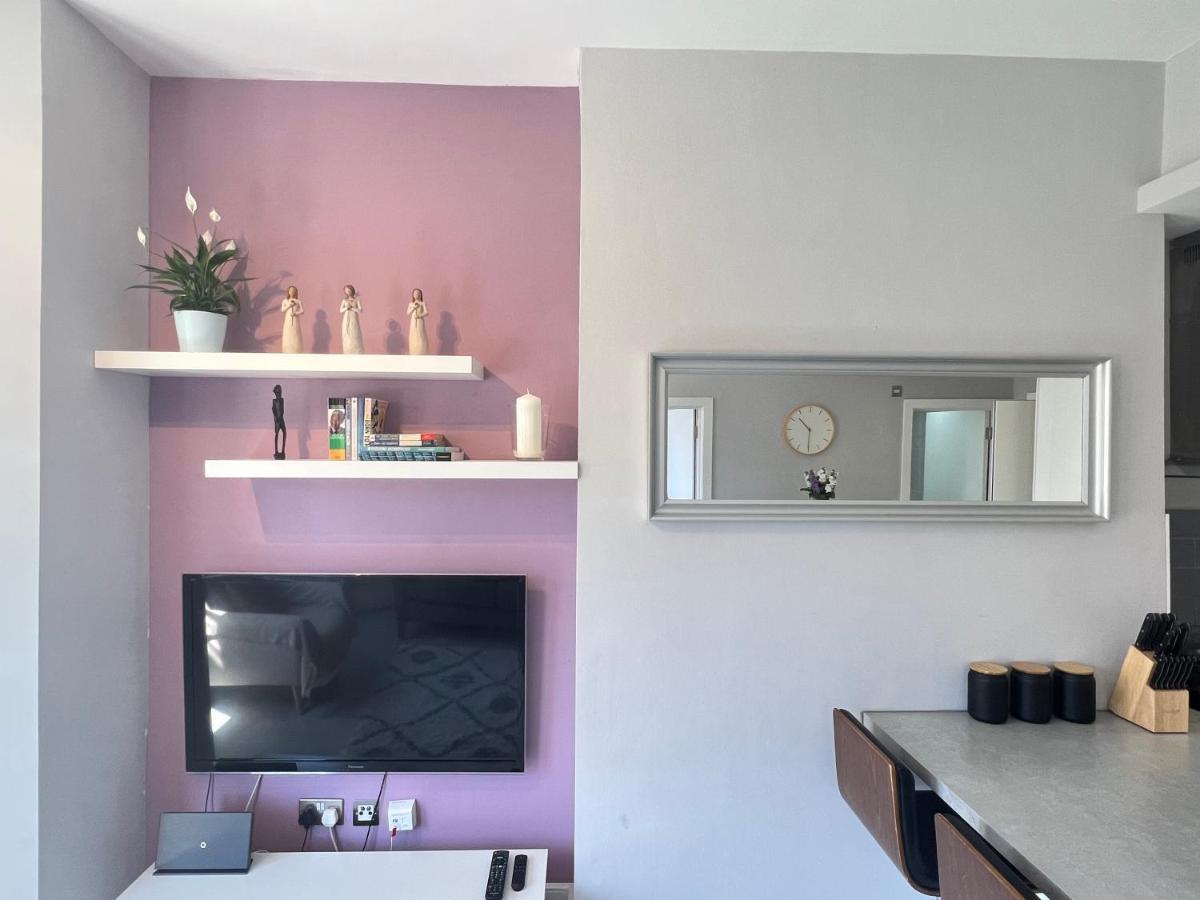 2 Bedroom Apartment In South Hampstead Лондон Екстер'єр фото